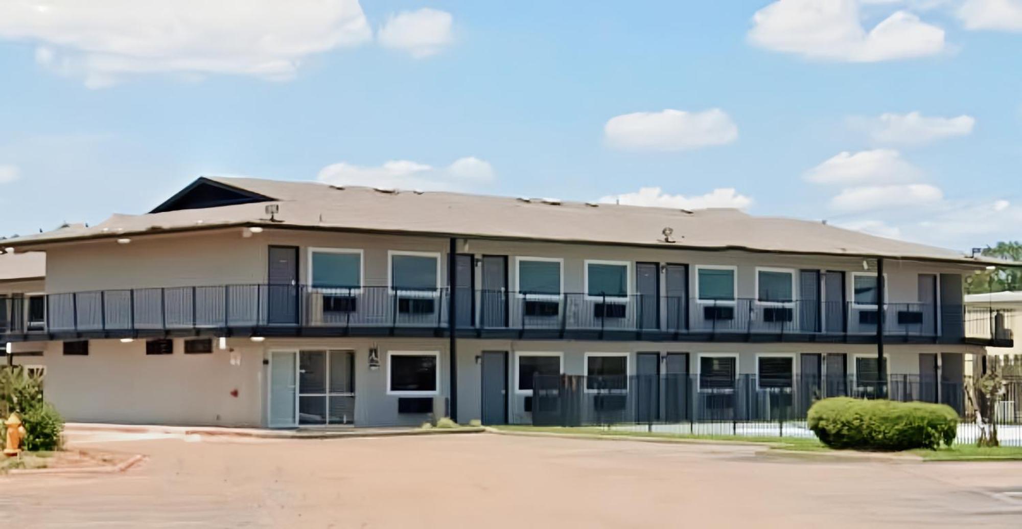 Studio City Suites, A Travelodge By Wyndham Texarkana Exterior foto